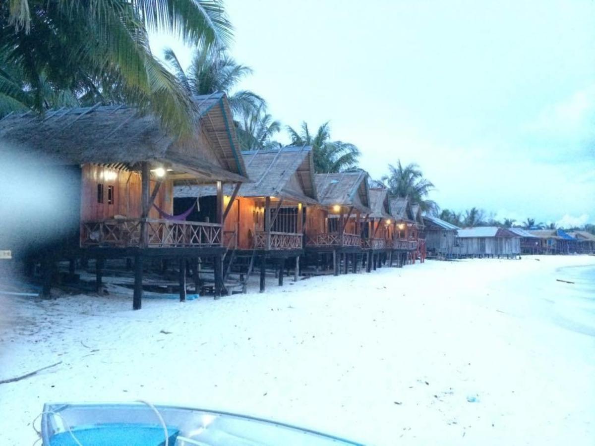 Angkor Chom Bungalows And Rooms Sok San Village Exterior photo